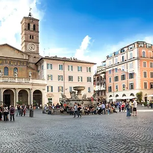 O La Civetta Di Trastevere B Rome